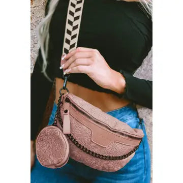 CHAINED UP PURSE