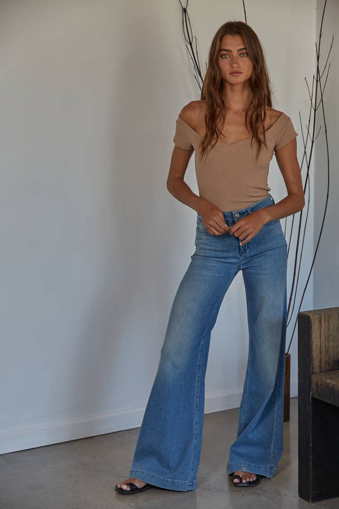 LARISSA TOP