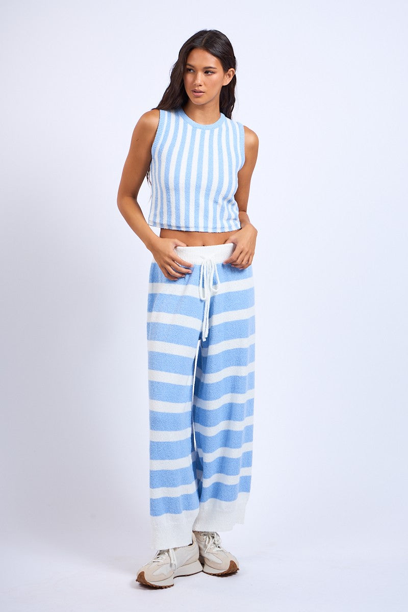 SIMPLE LOUNGE SET