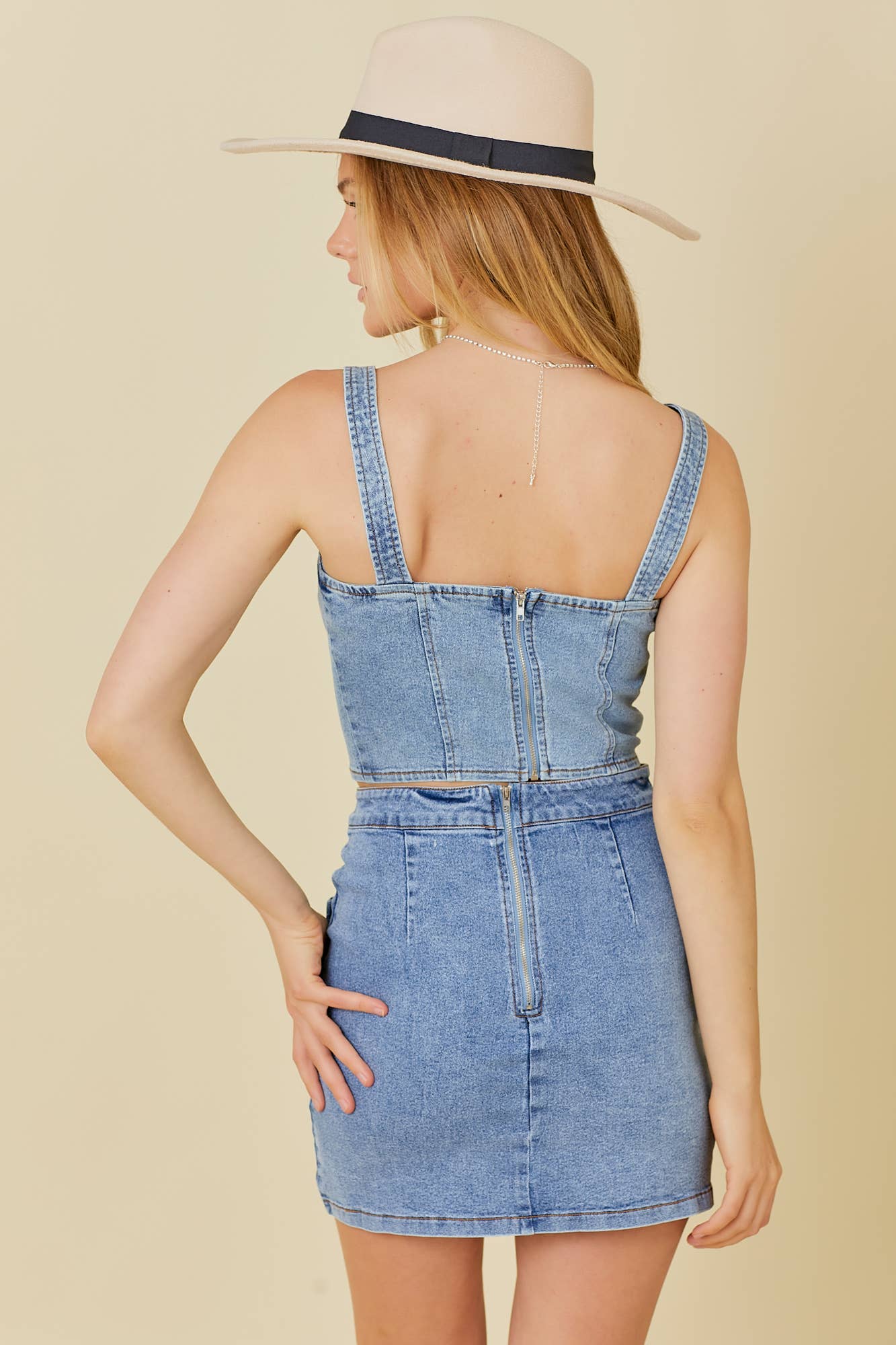 ELLA CROP TOP